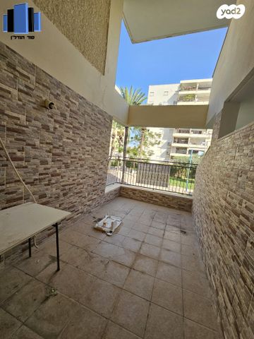 דירה, קרית ים  א', קרית ים