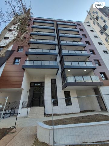 דירה, הנשיא הראשון, א' / צפון מזרח העיר, רחובות