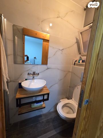 דירה, גבעת זאב