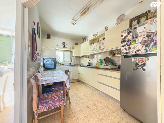 דירה, גוש עציון, חיפה