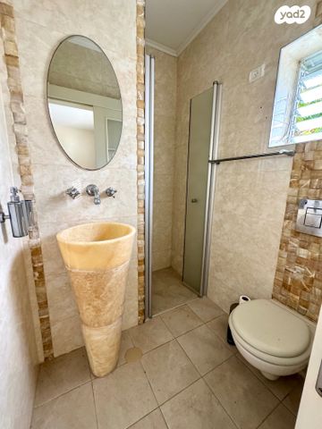 דירה, מרכז הכרמל, חיפה