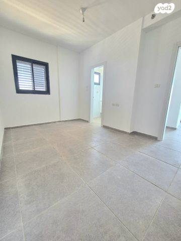 דירה, הנביאים, הנביאים, בת ים