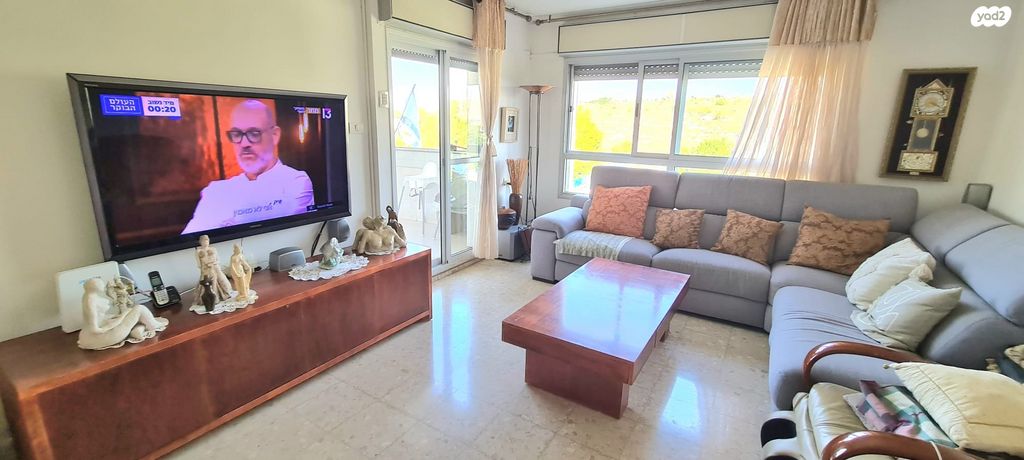 דירה, עמק דותן, הנחלים, מודיעין מכבים רעות