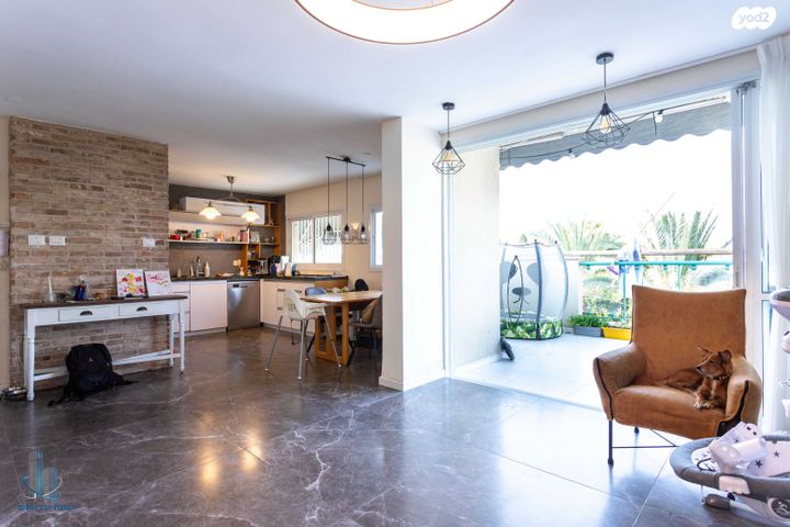 גג/ פנטהאוז, סביוני הפארק, נס ציונה