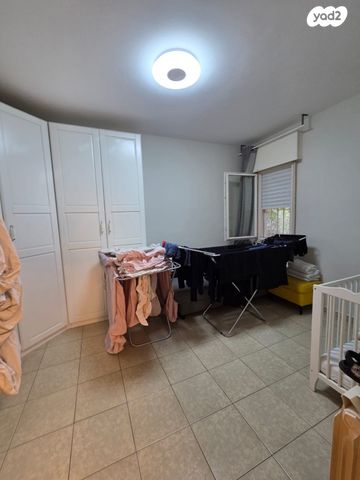 דירה, גבעת זאב