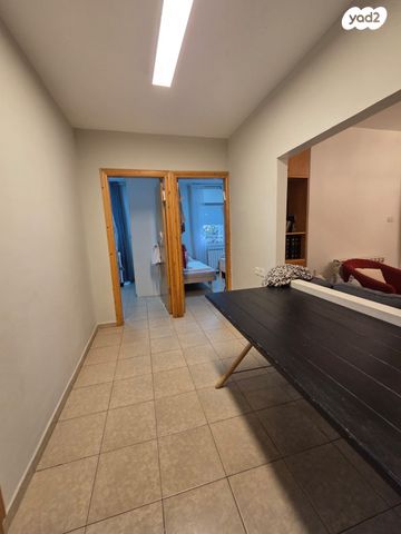 דירה, גבעת זאב