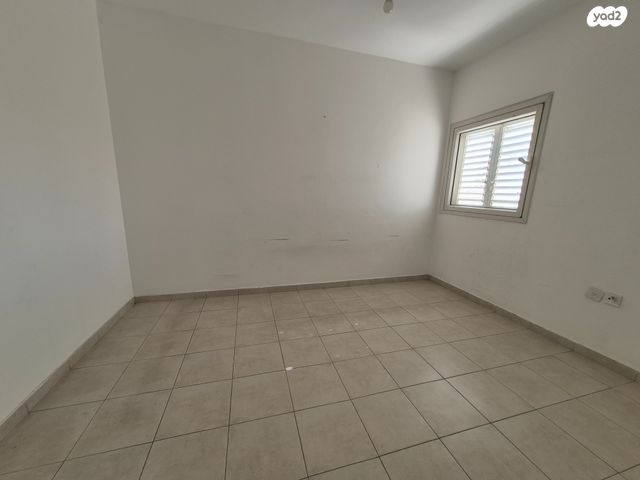 דירה, שעריים, רחובות