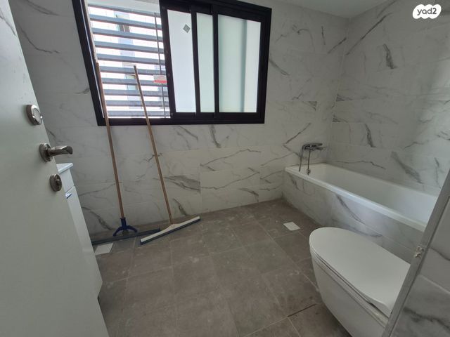 דירה, הנשיא הראשון, א' / צפון מזרח העיר, רחובות