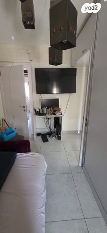 דירה, הראשונים, קרית ים ג', קרית ים