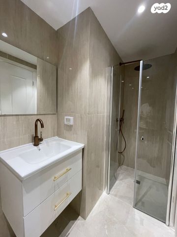 דירה, שדרות יוספטל 72, מרכז העיר, קרית אתא