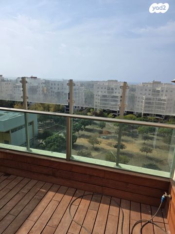 גג/ פנטהאוז, אזורי חן, גימל החדשה, תל אביב יפו