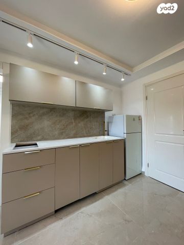 שדרות יוספטל 72