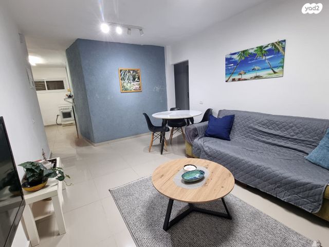 דירה, אברהם אבינו 10, שכונה ד', באר שבע