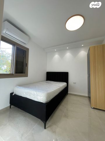 דירה, שדרות יוספטל 72, מרכז העיר, קרית אתא