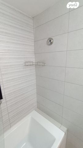 דירה, העיר התחתית, ואדי סאליב, חיפה