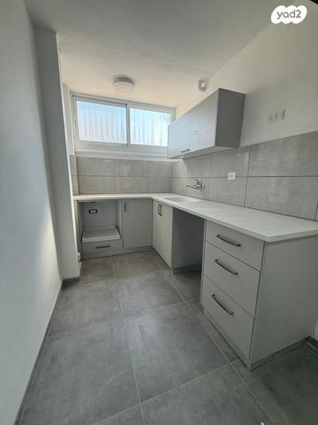 דירה, דרך הארבעה 40, עכו