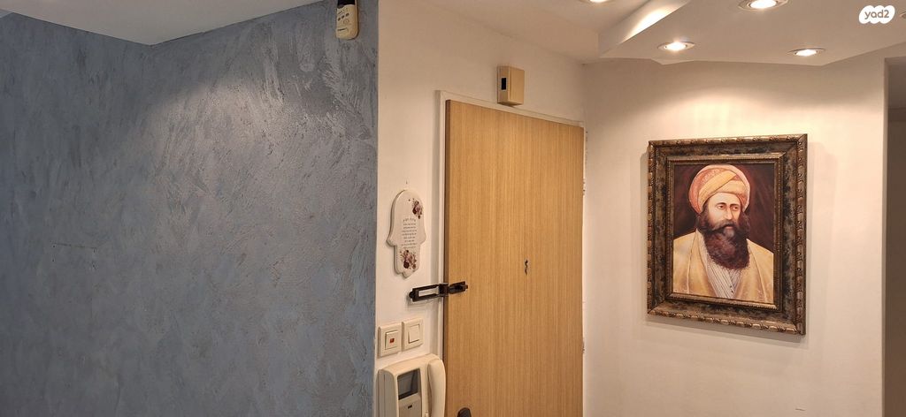 גג/ פנטהאוז, הרב אריה בינה, חומת שמואל, הר חומה, ירושלים