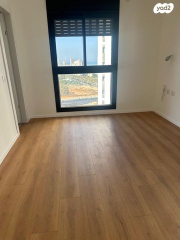 דירה, אמנון ליפקין שחק 6, נוף הטיילת, נתניה