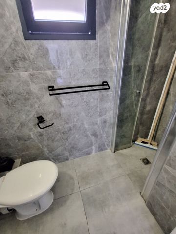 יחידת דיור, אלי כהן, גבעת הרקפות, גבעת תל חי, קרית אתא