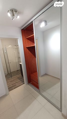 דירה, העיר התחתית, ואדי סאליב, חיפה