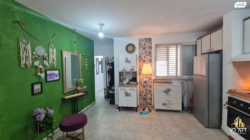 דירה, ירושלים, עכו