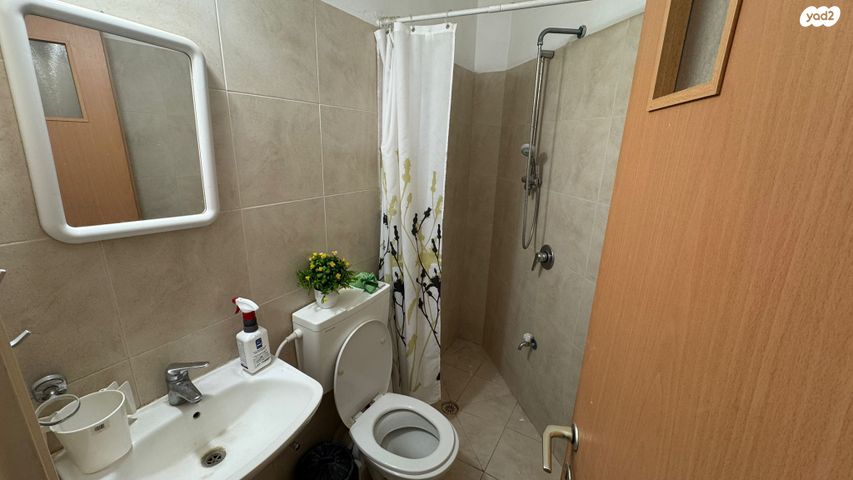 דירה, שער הגיא 18, אריאל