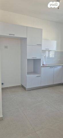 דירה, יעקב פיכמן 5, קרית אילון, חולון