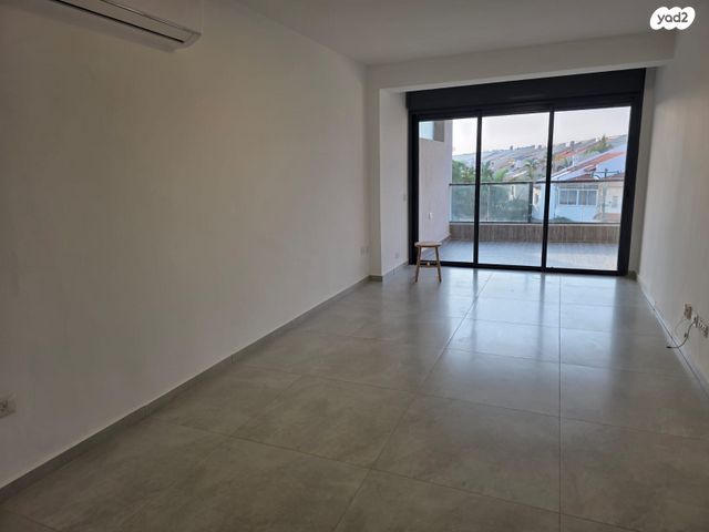 דירה, ההסתדרות 42, נס ציונה