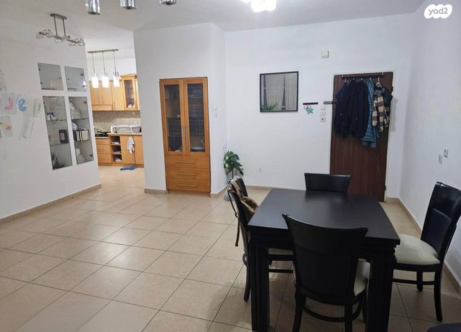 דירה, סוקולוב, מרכז העיר, קרית אתא