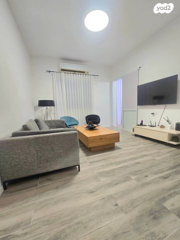 דירה, שדרות אליהו גולומב, חיפה