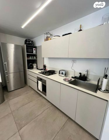 דירת גן, נחמני, לב תל אביב, לב העיר צפון, תל אביב יפו