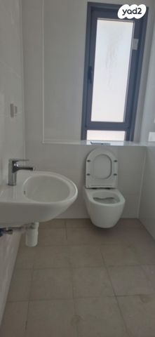 דירה, יעקב פיכמן 5, קרית אילון, חולון