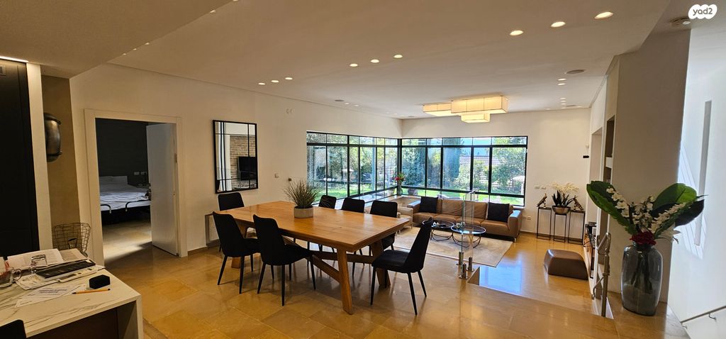 בית פרטי/ קוטג', מוצא עילית, מוצא עילית