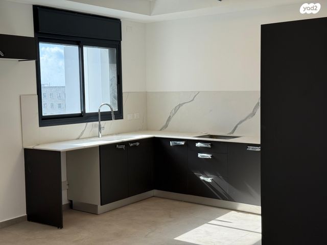 דירה, אוסישקין 39, מרכז העיר דרום, נתניה