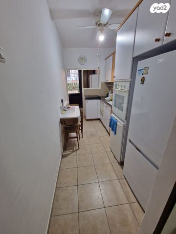 דירה, מ"ג, לב העיר, בת ים