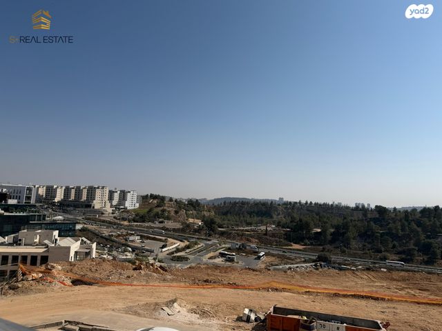 דירה, המגרסה, מבשרת ציון