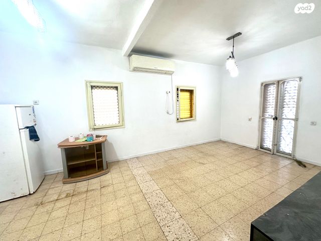 קיבוץ גלויות 