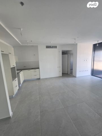 תוצרת הארץ 3