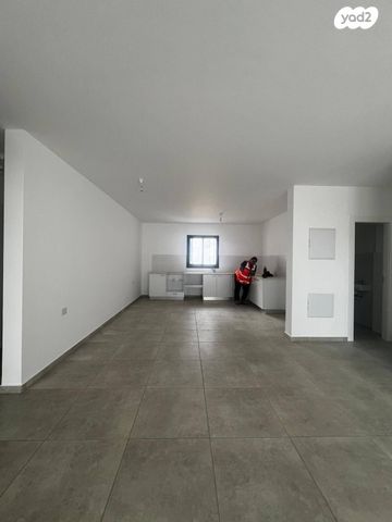 דירה, שדרות עמק יזרעאל 89, שקמים ואגמים, אשקלון