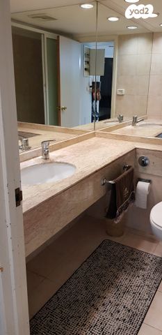 דירה, נווה רמז, זכרון יעקב