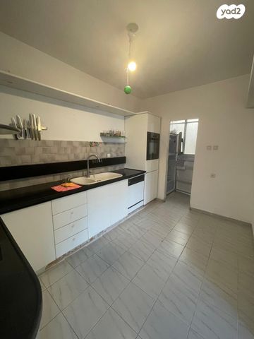 דירה, חניתה, יזרעאליה, חיפה