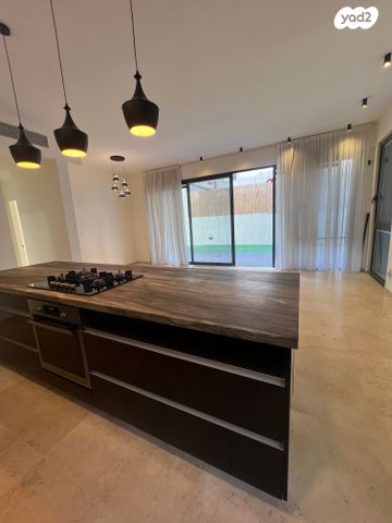 דירת גן, פרישמן, הצפון הישן - דרום, תל אביב יפו