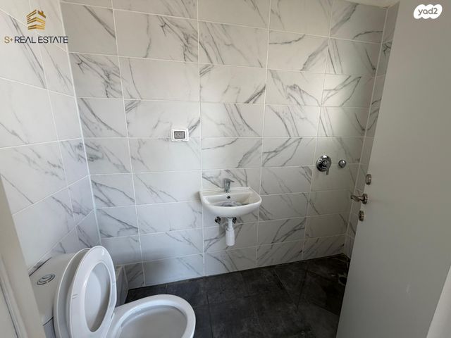 דירה, המגרסה, מבשרת ציון