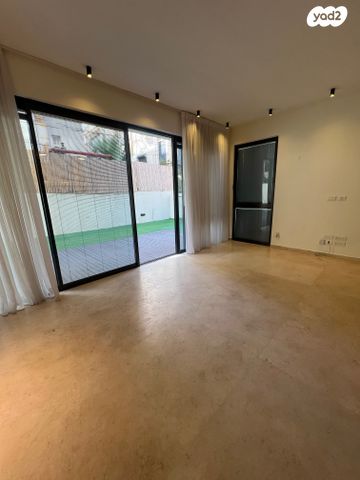 דירת גן, פרישמן, הצפון הישן - דרום, תל אביב יפו