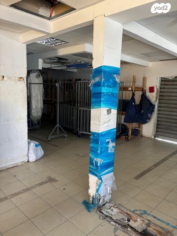 מחסנים, מיתחם גלילות, מיתחם גלילות, רמת השרון