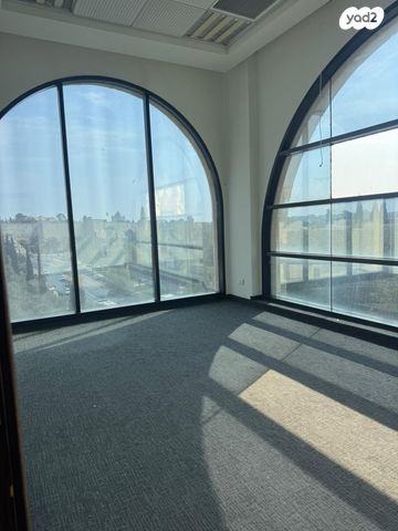 משרדים, ממילא, ירושלים