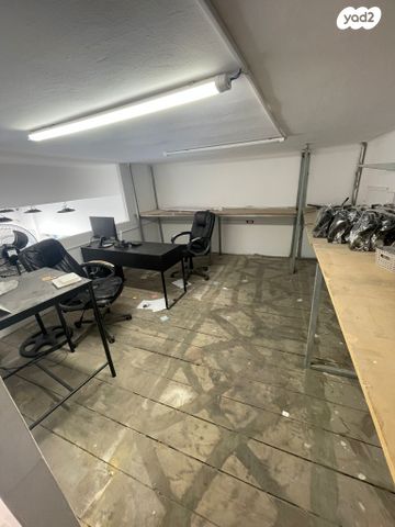 חנויות/ שטח מסחרי, כפר גלעדי, פלורנטין, תל אביב יפו