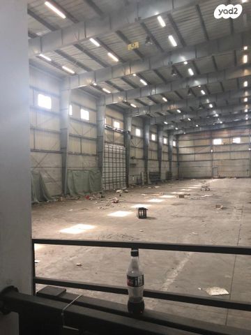 מבני תעשיה, בן ציון גליס, פארק עסקים ירקון / אזור תעשיה סגולה, פתח תקווה