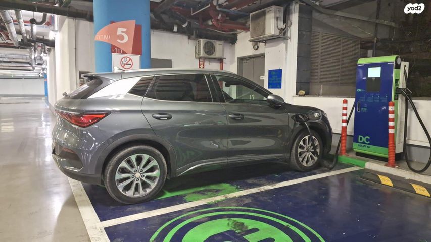 מודעת רכב בי.ווי.די אטו 3