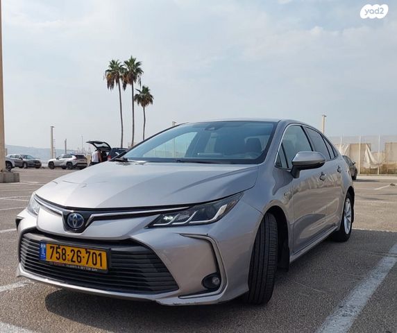 טויוטה קורולה